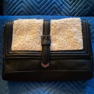 Steve Madden- Sherpa(Cream/Black) Crossbody Purse NWT